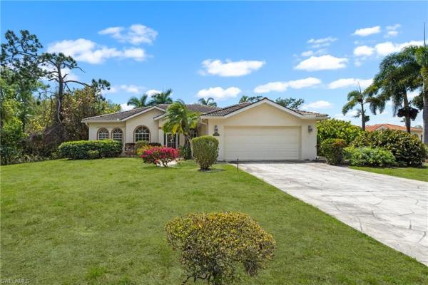 25900 Creekbend Dr, Bonita Springs, Florida 34135, image 1