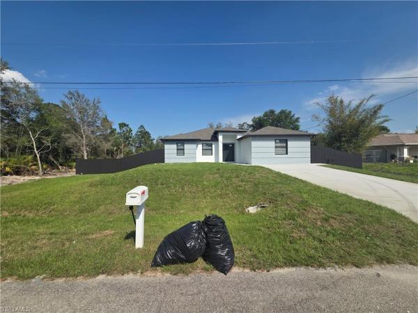 618 Thompson Ave, Lehigh Acres, Florida 33972, image 1