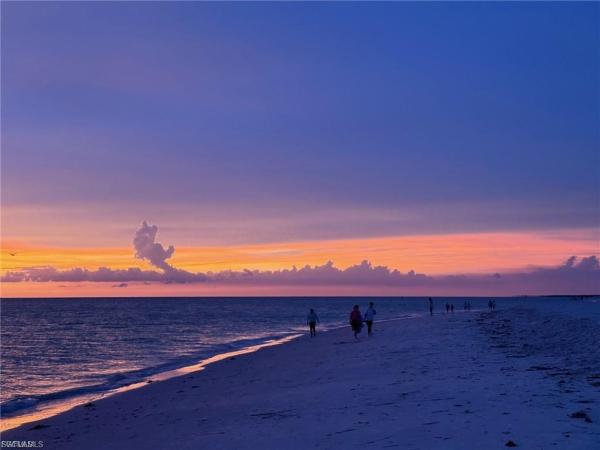 484 Gulf Bend Dr, Upper Captiva, Florida 33924, image 1