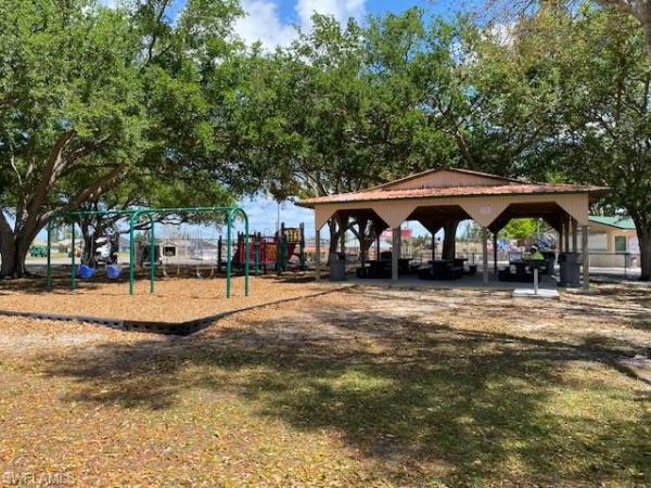Cape Coral Residential, 1405 5th Pl, Cape Coral, Florida 33991, image 3