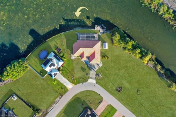 Cape Coral, 814 11th Pl, Cape Coral, Florida 33993, image 2