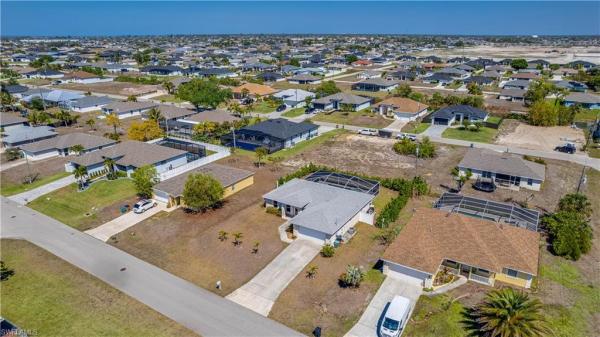 Cape Coral Residential, 1105 2nd St, Cape Coral, Florida 33991, image 3
