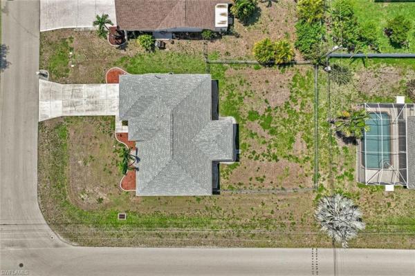 Cape Coral Residential, 1913 4th Ter, Cape Coral, Florida 33909, image 2