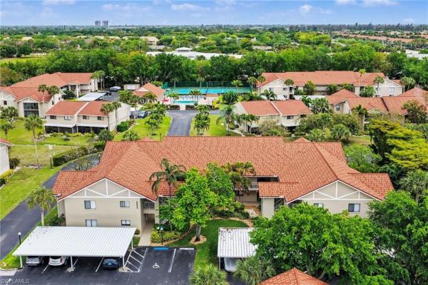Villages Of Ascot, 9652 Windsor Gardens Ln #203, Fort Myers, Florida 33919, image 2