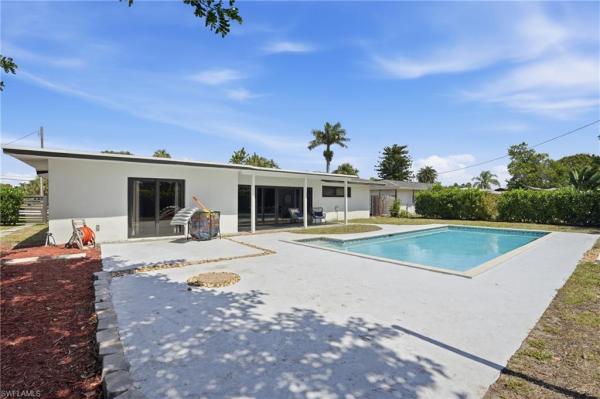 Cape Coral, 442 E El Dorado Pkwy, Cape Coral, Florida 33904, image 2