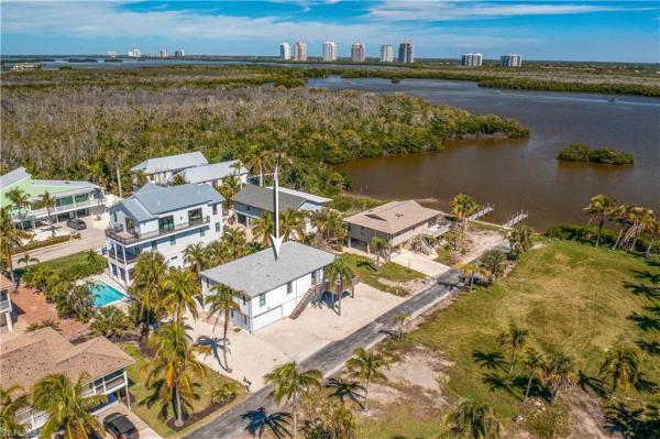Bonita Beach, 27541 Hickory Bay Dr, Bonita Springs, Florida 34134, image 2