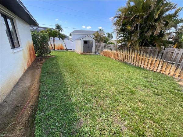 Estero River Heights, 20620 Pine Tree Ln, Estero, Florida 33928, image 1