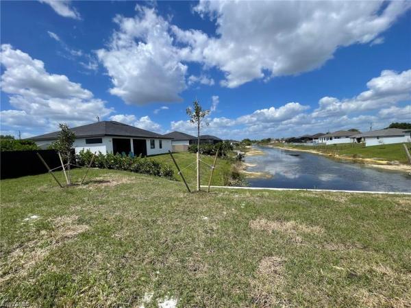 Cape Coral, 1321 9th St, Cape Coral, Florida 33909, image 1