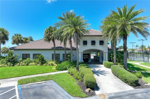 Oxford Pointe, 16107 Mount Abbey Way #202, Fort Myers, Florida 33908, image 2