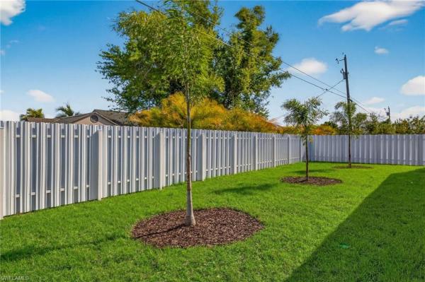 Cape Coral Residential, 623 25th Ln, Cape Coral, Florida 33914, image 3