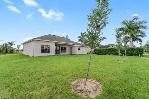 Cape Coral Residential, 2005 18th St, Cape Coral, Florida 33993, image 1