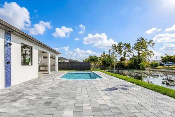 Cape Coral Residential, 1015 8th Ct, Cape Coral, Florida 33991, image 2