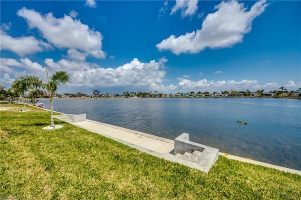 Cape Coral, 1715 6th Ave, Cape Coral, Florida 33991, image 2