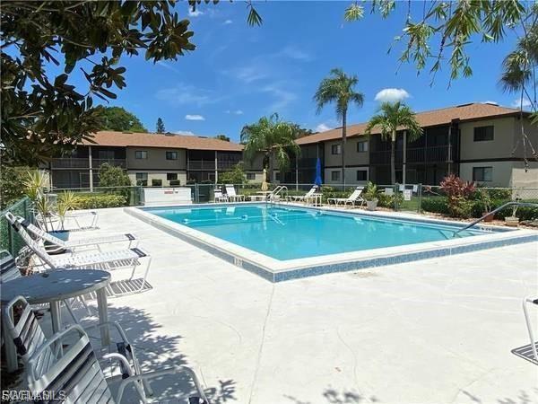 Pinewood South, 4790 Cleveland Ave #2007, Fort Myers, Florida 33907, image 2