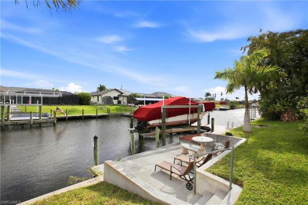 Cape Coral, 1506 21st Ter, Cape Coral, Florida 33990, image 2