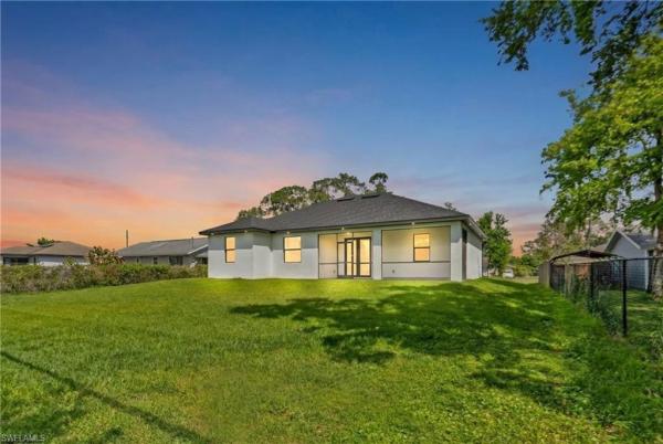 Lehigh Acres, 2503 W 41st St, Lehigh Acres, Florida 33971, image 1
