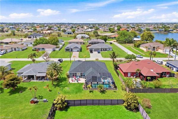 Cape Coral Residential, 1413 8th Pl, Cape Coral, Florida 33993, image 3