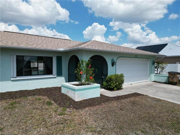 Cape Coral Residential, 321 Trafalgar Pkwy, Cape Coral, Florida 33991, image 2