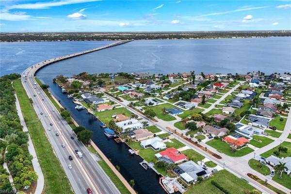Cape Coral Residential, 2513 Everest Pkwy, Cape Coral, Florida 33904, image 2