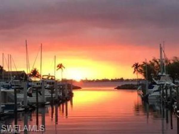 Windjammer Village, 4396 Bowsprit Ct #2A, Fort Myers, Florida 33919, image 2