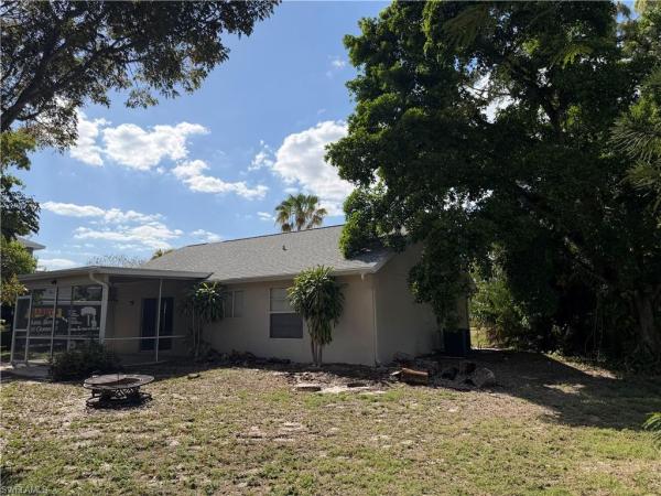 San Carlos Park, 8072 Sandpiper Rd, Fort Myers, Florida 33967, image 1