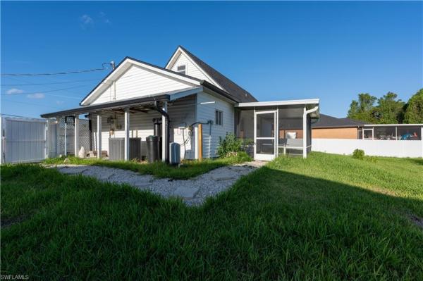 Lehigh Acres, 4323 W 7th St, Lehigh Acres, Florida 33971, image 2