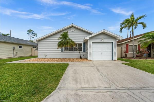 Foxmoor Lakes, 5631 Longleaf Dr, North Fort Myers, Florida 33917, image 2