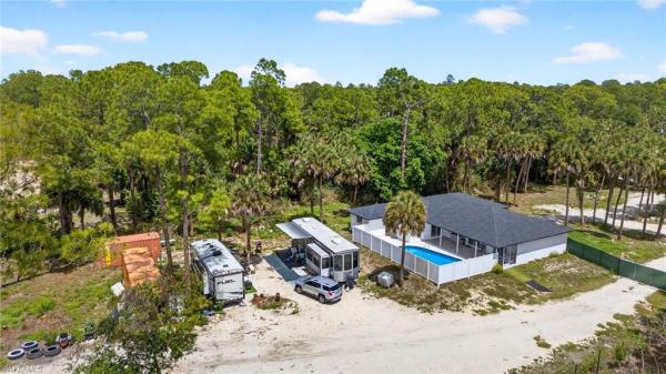 Naples No HOA, 1641 NE 8th St, Naples, Florida 34120, image 3