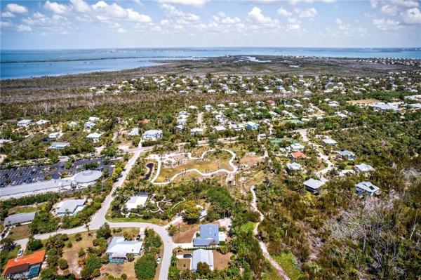 Sanibel Lake Estates, 1874 Ibis Ln, Sanibel, Florida 33957, image 1
