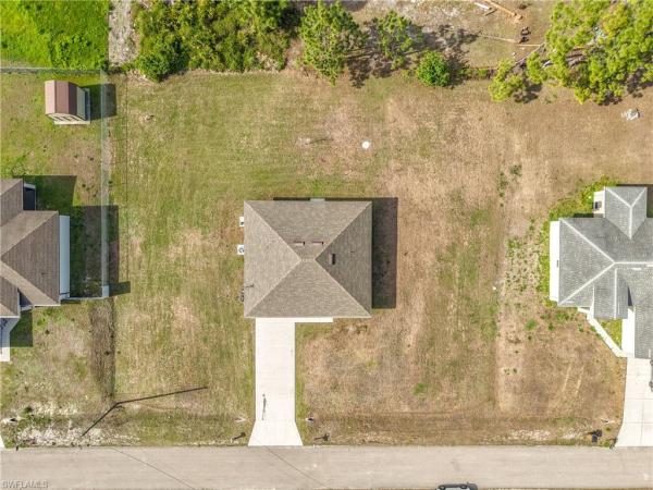 Lehigh Acres, 2908 SW 24th St, Lehigh Acres, Florida 33976, image 2