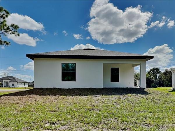 Lehigh Acres, 2900 W 11th St, Lehigh Acres, Florida 33971, image 1
