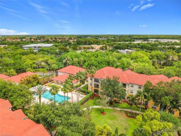 Royal Greens, 11571 Villa Grand #615, Fort Myers, Florida 33913, image 2