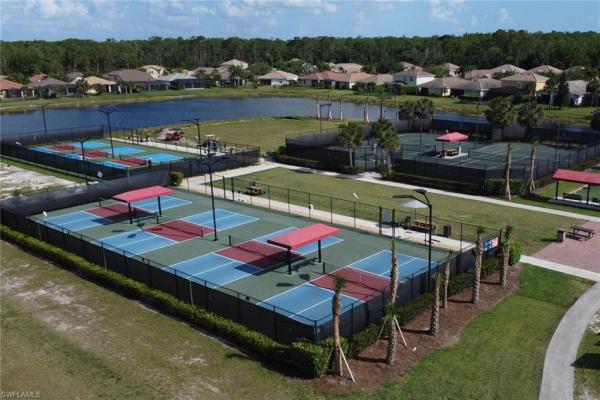 Ashton Oaks, 16580 Goldenrod Ln #103, Alva, Florida 33920, image 3