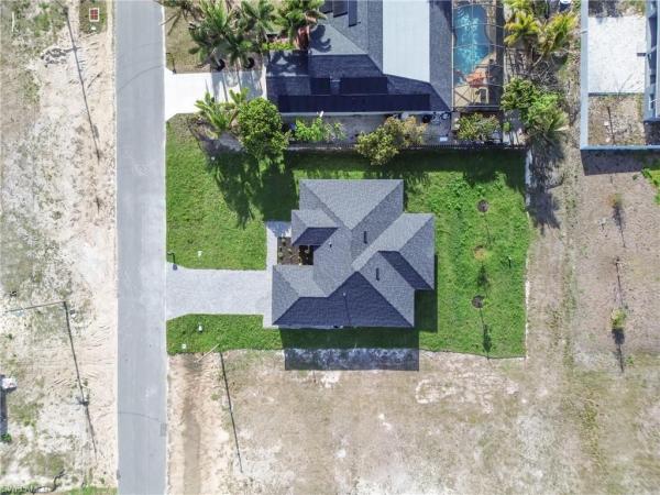 Cape Coral Residential, 211 15th Ter, Cape Coral, Florida 33909, image 1