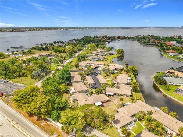 Caloosa Bayview, 4293 Island Cir #4, Fort Myers, Florida 33919, image 3