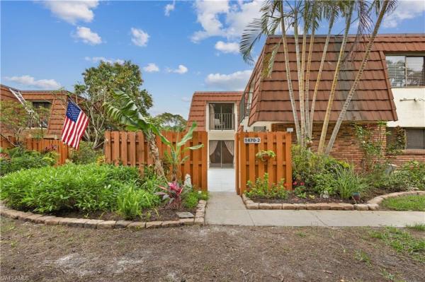Hamlet, 1470 Park Shore Cir #2, Fort Myers, Florida 33901, image 1