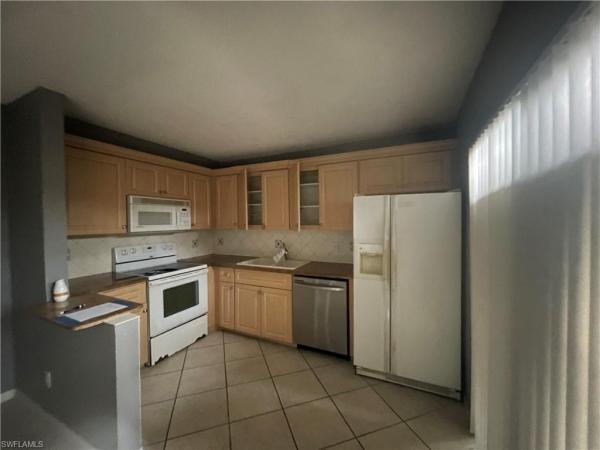12342 Woodrose Ct #3, Fort Myers, Florida 33907, image 1