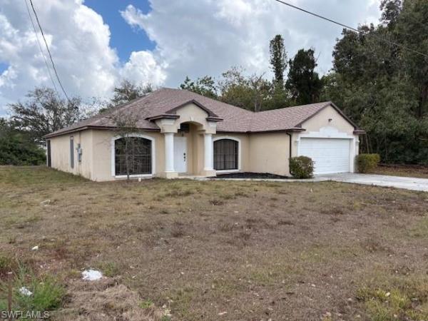 Cape Coral, 307 1st Pl, Cape Coral, Florida 33990, image 2