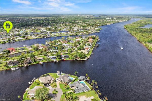 Fort Myers Shores, 2124 Saint Croix Ave, Fort Myers, Florida 33905, image 2