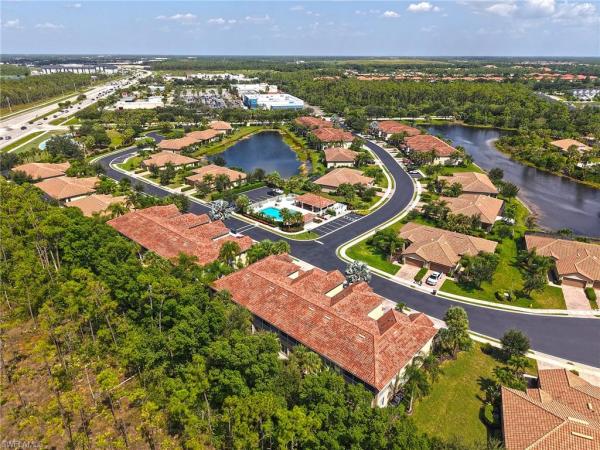 9060 Triangle Palm Ln #1206, Fort Myers, Florida 33913, image 1