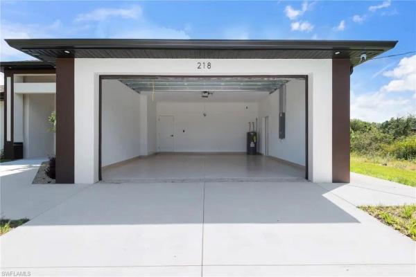 Lehigh Acres, 218 Irving Ave, Lehigh Acres, Florida 33936, image 3
