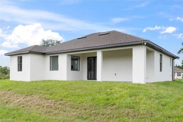 218 Irving Ave, Lehigh Acres, Florida 33936, image 1