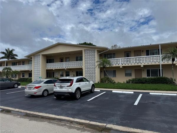 13151 Kings Point Dr #6A, Fort Myers, Florida 33919, image 1
