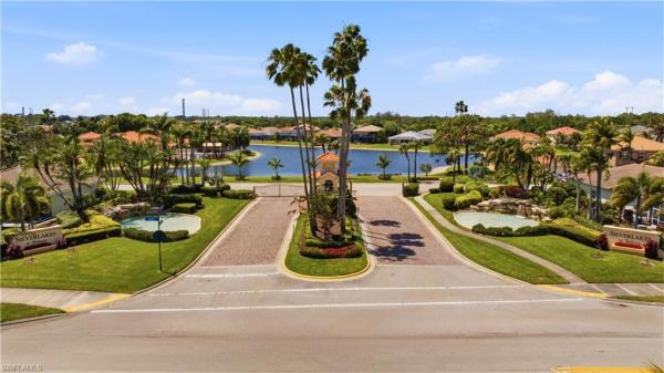Silverlakes, 11334 Lakeland Cir, Fort Myers, Florida 33913, image 1