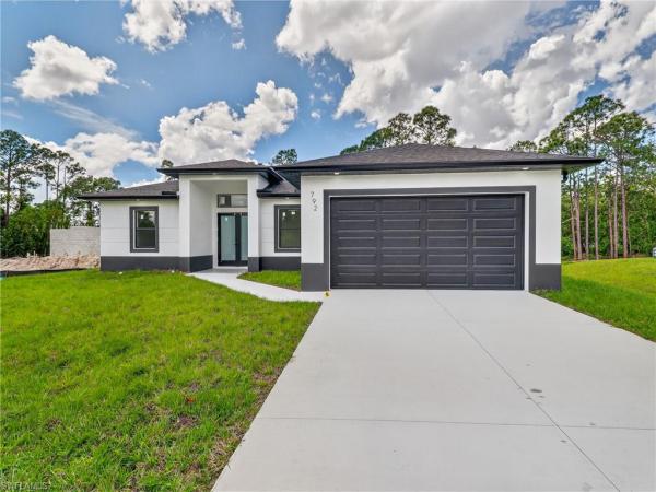 Lehigh Acres, 792 S Bell Blvd, Lehigh Acres, Florida 33974, image 3
