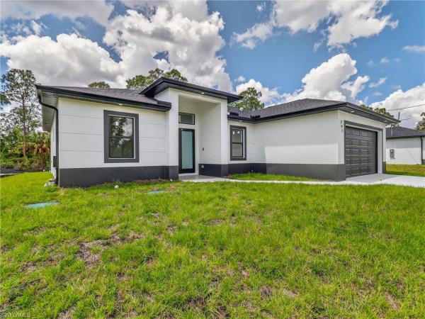 Lehigh Acres, 792 S Bell Blvd, Lehigh Acres, Florida 33974, image 2