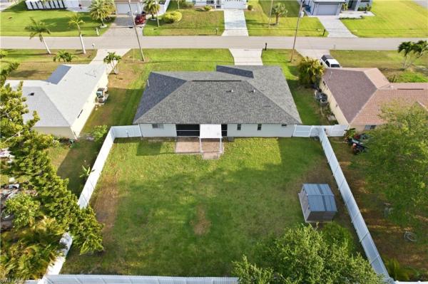 Cape Coral Residential, 221 13th Ter, Cape Coral, Florida 33991, image 2