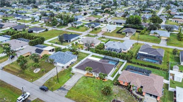 Trafalgar Park, 1301 11th St, Cape Coral, Florida 33991, image 2