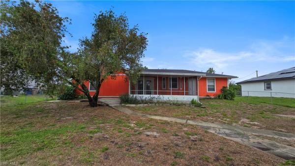 Lehigh Acres, 3410 SW 15th St, Lehigh Acres, Florida 33976, image 2