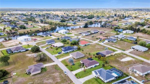 Cape Coral Residential, 4404 21st Ct, Cape Coral, Florida 33909, image 1